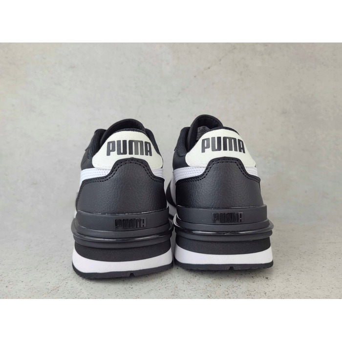 Чоловічі спортивні кросівки Puma ST Runner v4 NL 399069, чорні