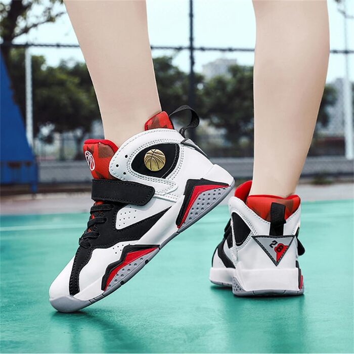 Баскетбольні кросівки Kinder: спортивне взуття для хлопчиків та дівчаток, високі, антиковзаючі, чорні (36 EU)