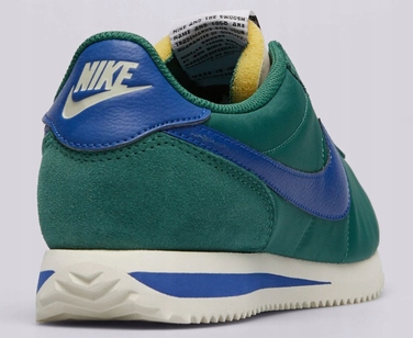 Спортивні кросівки Nike Cortez для підлітків: модні, легкі та зручні