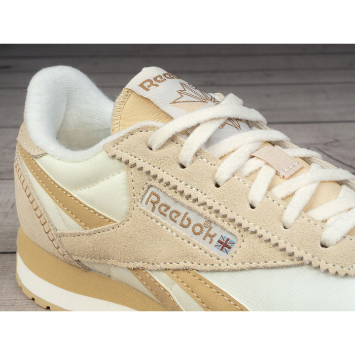 Жіночі спортивні кросівки Reebok SS-CLASSIC AZ, розмір 36