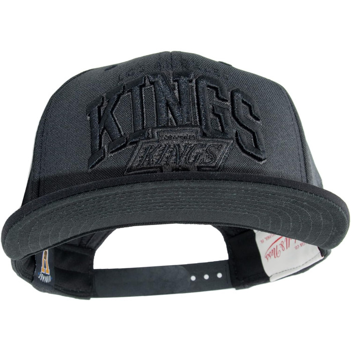 Кепка Mitchell & Ness Resist 3D Arch Snapback NBA/NHL Los Angeles Kings