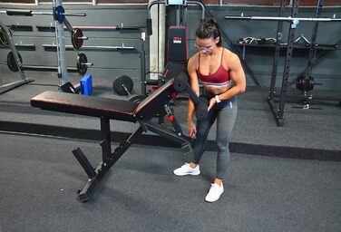 Преміум лавка Train Hard® для жиму, регульована, з фіксацією ніг, транспортними роликами та товстим м'яким сидінням, витримує до 450 кг
