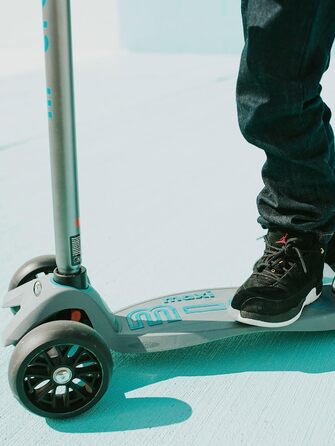 Дитячий самокат Micro Maxi-Micro Deluxe Pro з великими колесами, регульованим кермом, для хлопчиків і дівчат, 5-12 років