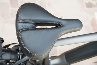 Анатомічне велосипедне сідло BBB Cycling SoftShape Relaxed BSD-125, універсальне, комфортне