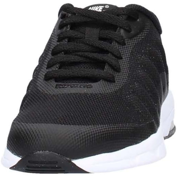 Кросівки для хлопчиків Nike Air Max Invigor (Ps) чорного та білого кольорів, 28 EU