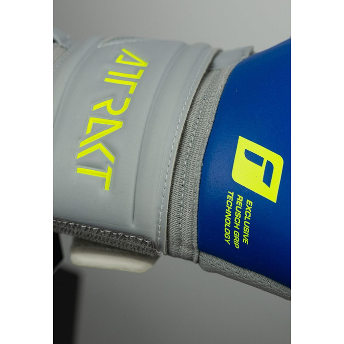 Воротарські рукавички Reusch Attrakt Freegel для дорослих, внутрішній шов, покриття Grip Silver, для всіх типів полів, сірі/жовті