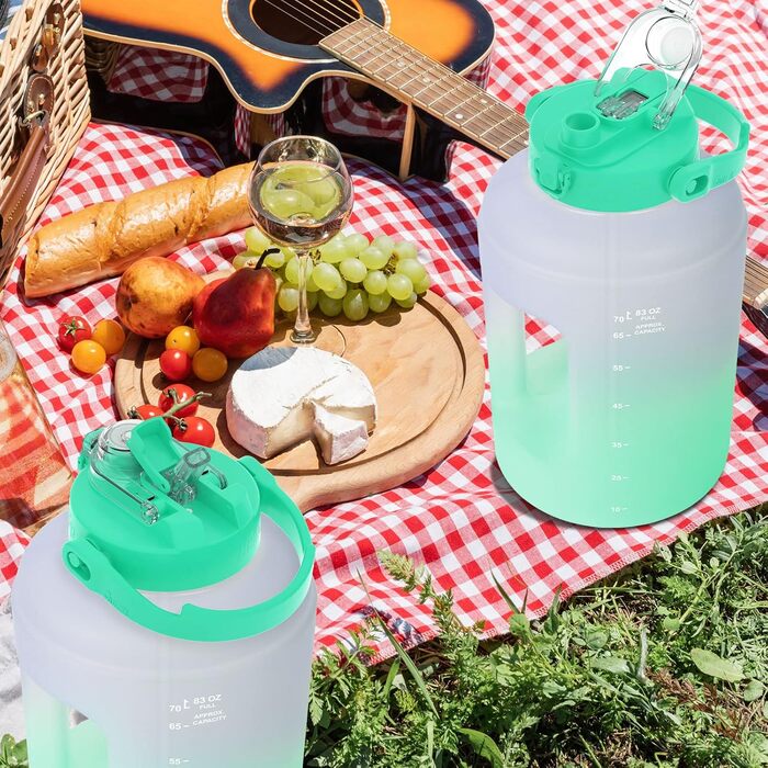 Спортивна пляшка BuildLife 2,5 л з маркуванням часу та двома кришками - без BPA - для спортзалу (2500 мл, фіолетово-зелений, 2500 мл)