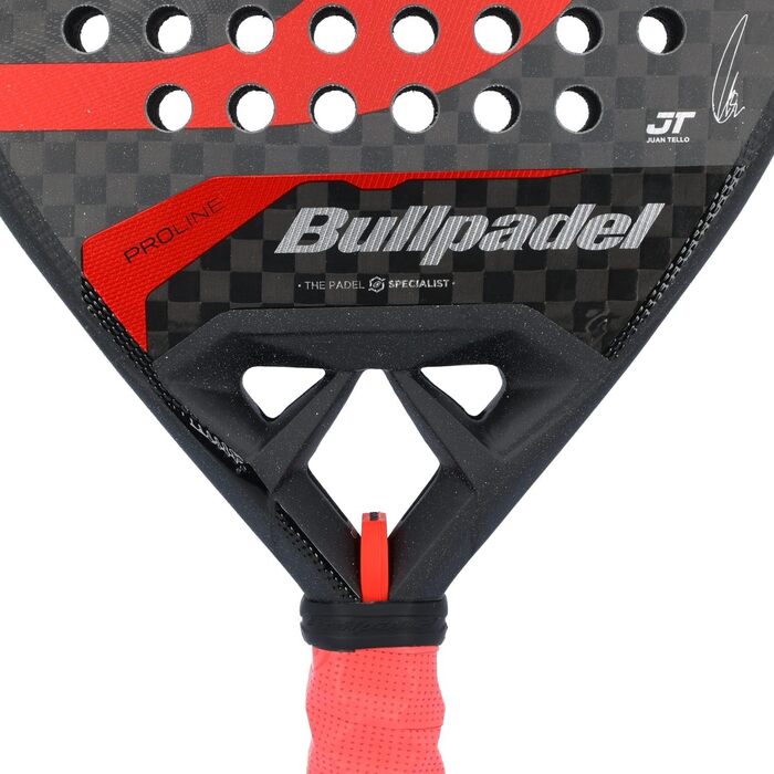 Ракетка для падел-тенісу Bullpadel Vertex 04 — професійна карбонова ракетка