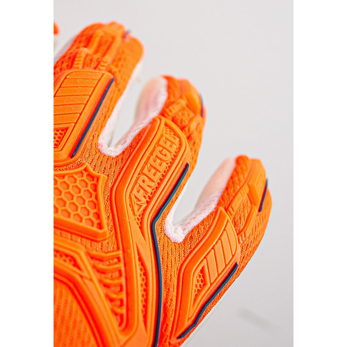 Дитячі воротарські рукавички Reusch Attrakt Freegel Silver Junior, універсальні, розмір 6