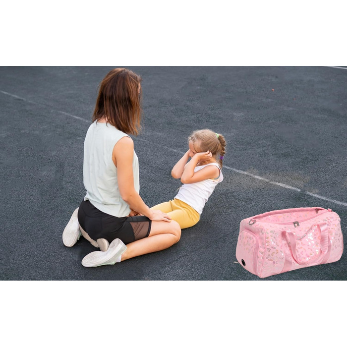 Спортивна сумка для дівчаток Kord з квітковим принтом (25л) з водовідштовхувальним відділенням для мокрого одягу та взуття. Ідеальна для школи, спорту, танців та тренувань. Чорний/Рожевий колір.