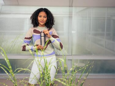 Пляшка для води SIGG Alu Sport 0,75 л, легка, BPA-free, сертифікат KlimaPartner, Швейцарія, колір «Geräucherte Perle»