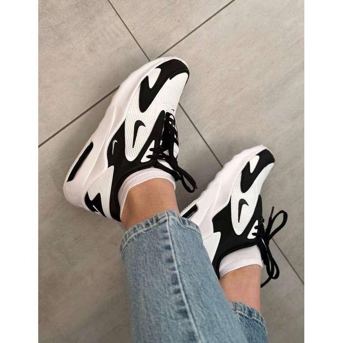 Жіночі кросівки Nike Air Max: зручне спортивне взуття для тренувань та щоденного носіння