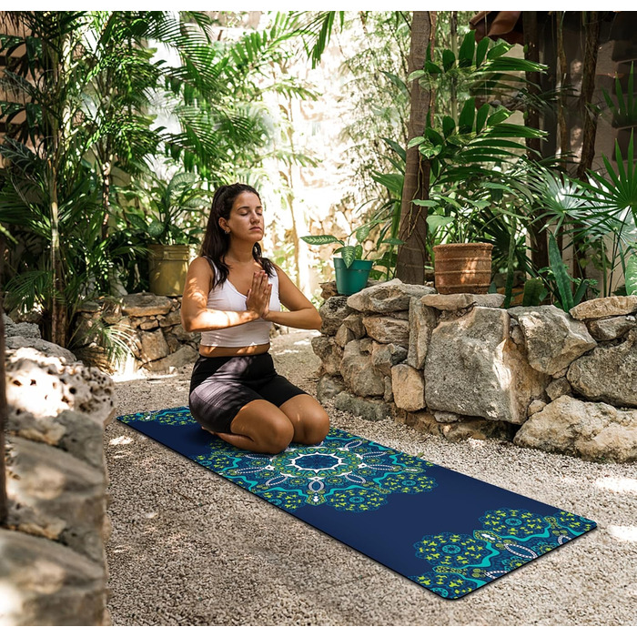 Yogamatka NuVeti з друком, 0,6 см, нековзна, для йоги, пілатесу та фітнесу, з сумкою, складна, легка, з велюру та натурального каучуку, 183x61 см