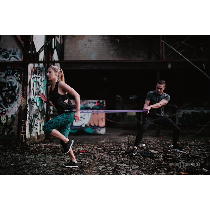Фітнес-стрічка Sporttrend 24, еспандер, зелений, 104 см, опір 22,6-58,9 кг, для силових і мобільних вправ