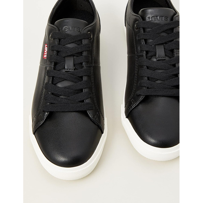 Кросівки жіночі Levi's Woods W Black (42 EU) - оригінал