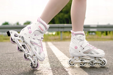 Регульовані ролики RAVEN Pulse White/Pink (розмір 37-40)