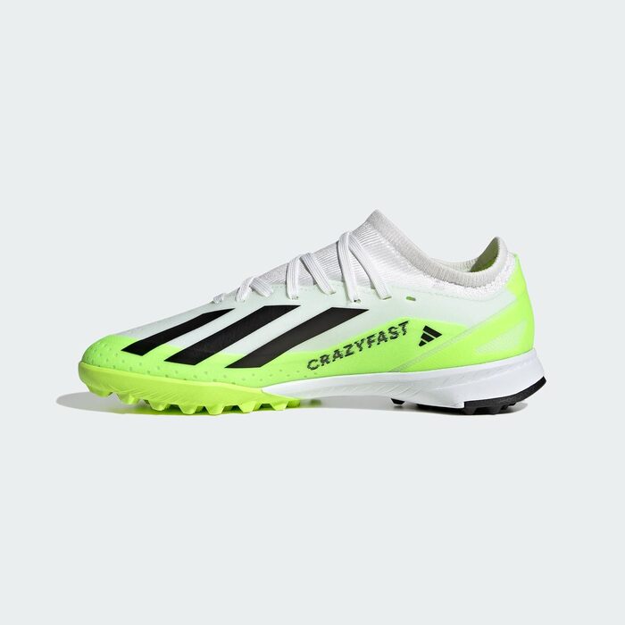 Футбольні бутси Adidas Predator Mania для чоловіків, чорно-червоні, розмір 36 2/3 EU