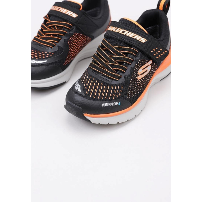 Чоловічі кросівки Skechers Max Cushioning Arch Fit, чорні, розмір 41.5 EU