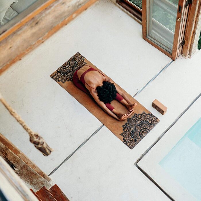Йога-мат Yoga Design Lab з корку, екологічний, для хот-йоги, бікрам, аштанга, преміум якість, з ременем для перенесення