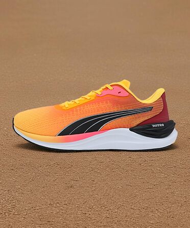 Кросівки PUMA Electrify Nitro 3 для чоловіків (40.5 EU, Sun Stream Sunset Glow Puma White)