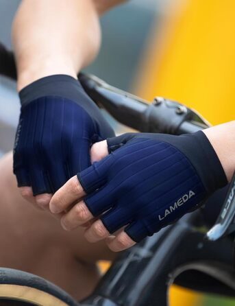 Велосипедні рукавички Ameda: тонкі літні, дихаючі, з нековзким покриттям для шосейних та гірських велосипедів. Для чоловіків та жінок, зелені (M, Синій)