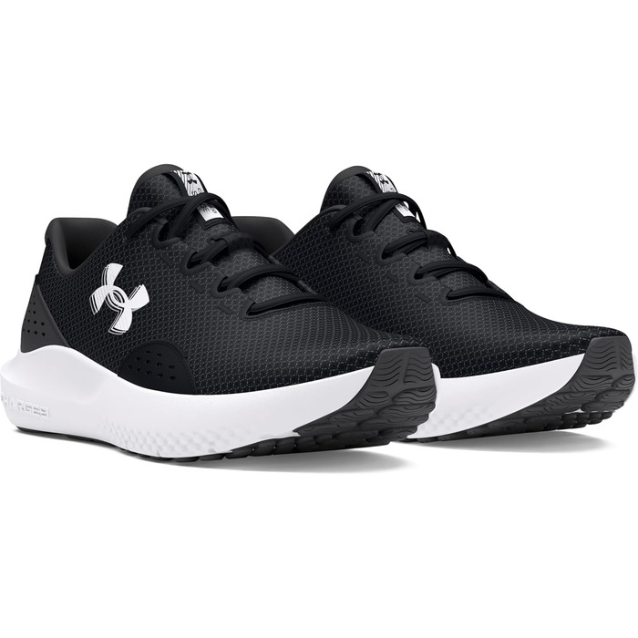Чоловічі бігові кросівки Under Armour UA Charged Surge 4, чорні (Black Anthracite White), розмір 49.5 EU
