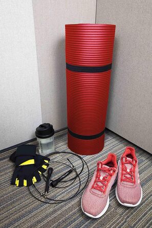 Йога мат TechFit: неслизька, товста (10 мм), для фітнесу, пілатесу, кемпінгу, аеробіки (червона)