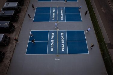 М'яка сітка для піклболу преміум-якості – офіційний розмір для турнірів, легка у збиранні, міцна та портативна – ідеальна для професіоналів та любителів, жовта