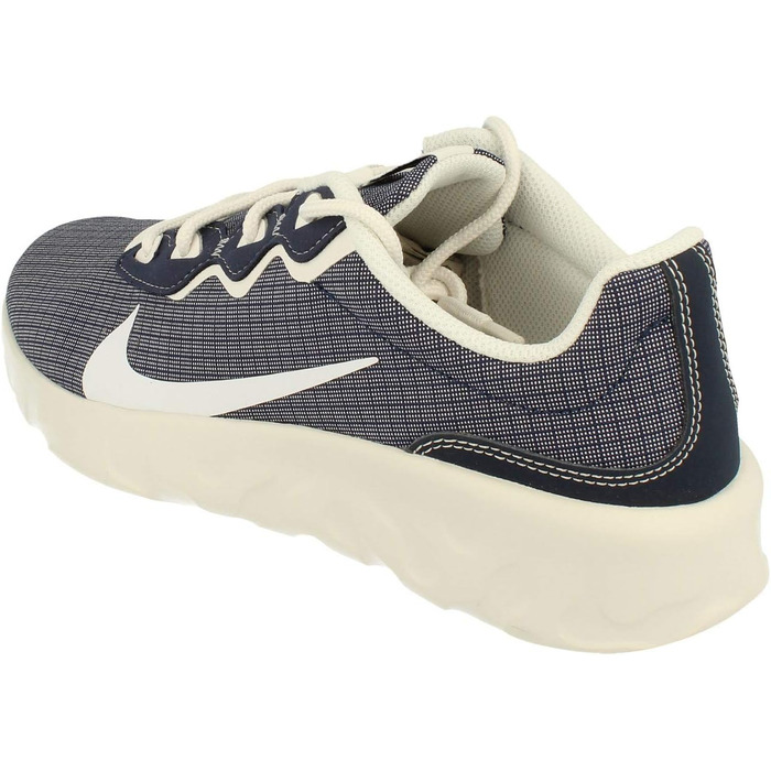 Кросівки Nike Explore Strada (40 EU, різнокольорові)