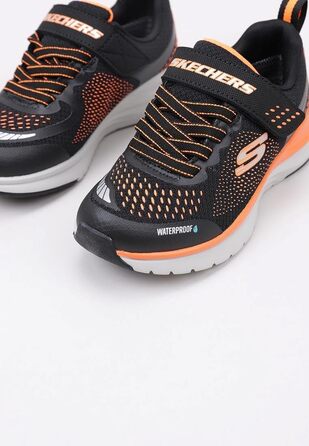 Чоловічі кросівки Skechers Max Cushioning Arch Fit, чорні, розмір 41.5 EU