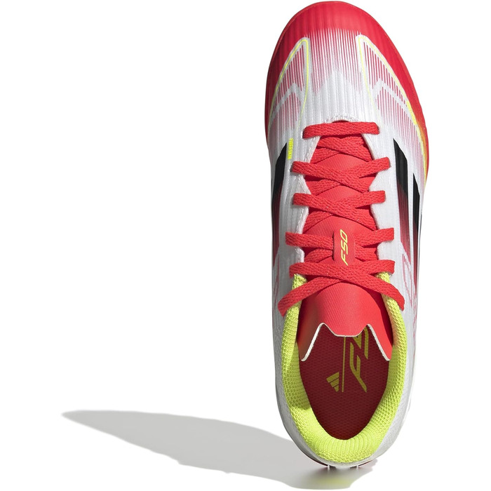 Дитячі футбольні бутси adidas F50 League для гри на траві, розмір 33 EU, білий/чорний/жовтий