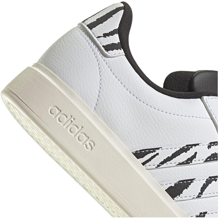 Кросівки Adidas Grand Court 2.0 жіночі, білі (38 2/3 EU)