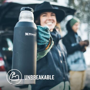 Термос Stanley Master Unbreakable 750 мл Foundry Black, нержавіюча сталь, 4-шарова вакуумна ізоляція, кришка-чашка, для гарячих та холодних напоїв, підходить для посудомийної машини
