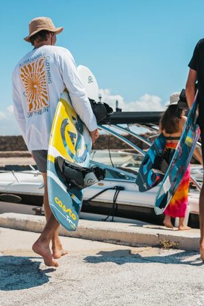 Вейкборд COASTO Topaz 140 Package: Комплект з кріпленнями Maze (40-46)