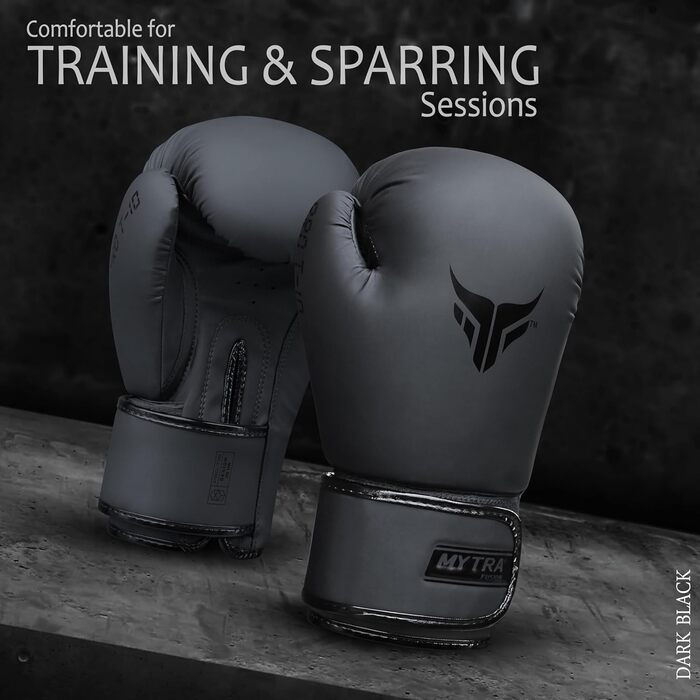 Жіночі боксерські рукавички Mytra Fusion 8oz для MMA, кікбоксингу, чорні
