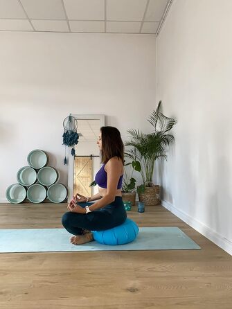 Медитаційна подушка Zafu Sensory Owl, оксамитова, наповнювач – лушпиння гречки, кругла, висота 18 см, 35 см, колір лаванда